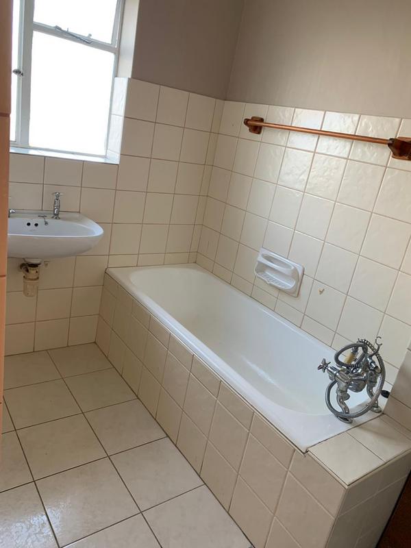 To Let 2 Bedroom Property for Rent in Claremont Western Cape